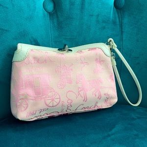 Coach Wristlet, Carriage Print (Pink Canvas)